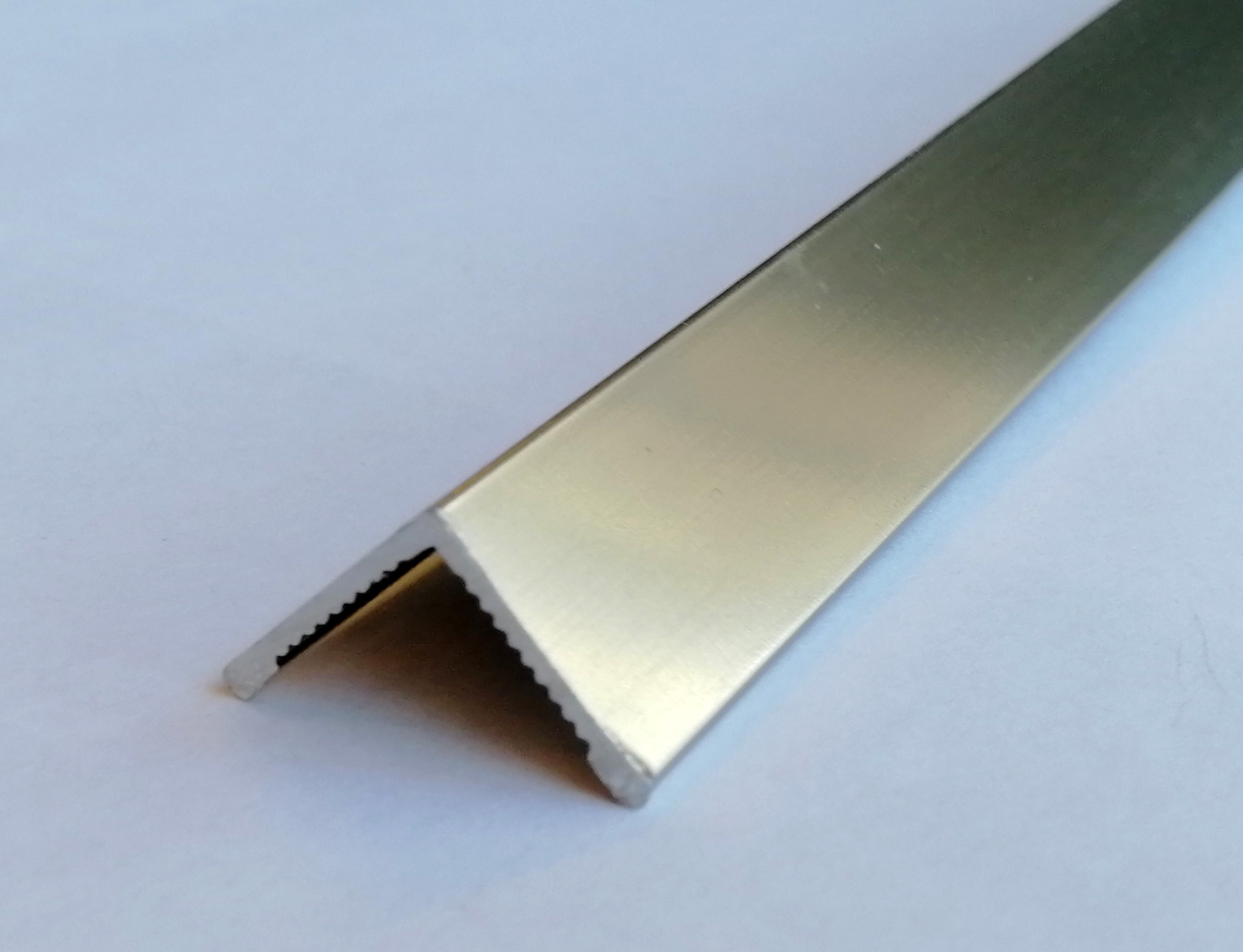 Профиль МР32/2,7м/13-Угол равнополочный 25х25 мм, алюминий глянец, цвет ...