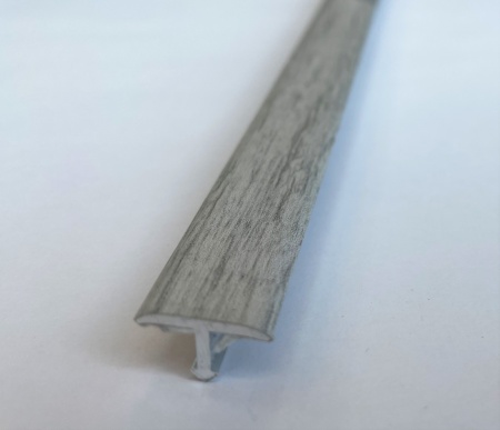 PCRA 30W 149 Т-образный профиль PROCOVER WOOD 14 мм, алюминий ламинир, цвет серый дуб, длина 2700 мм