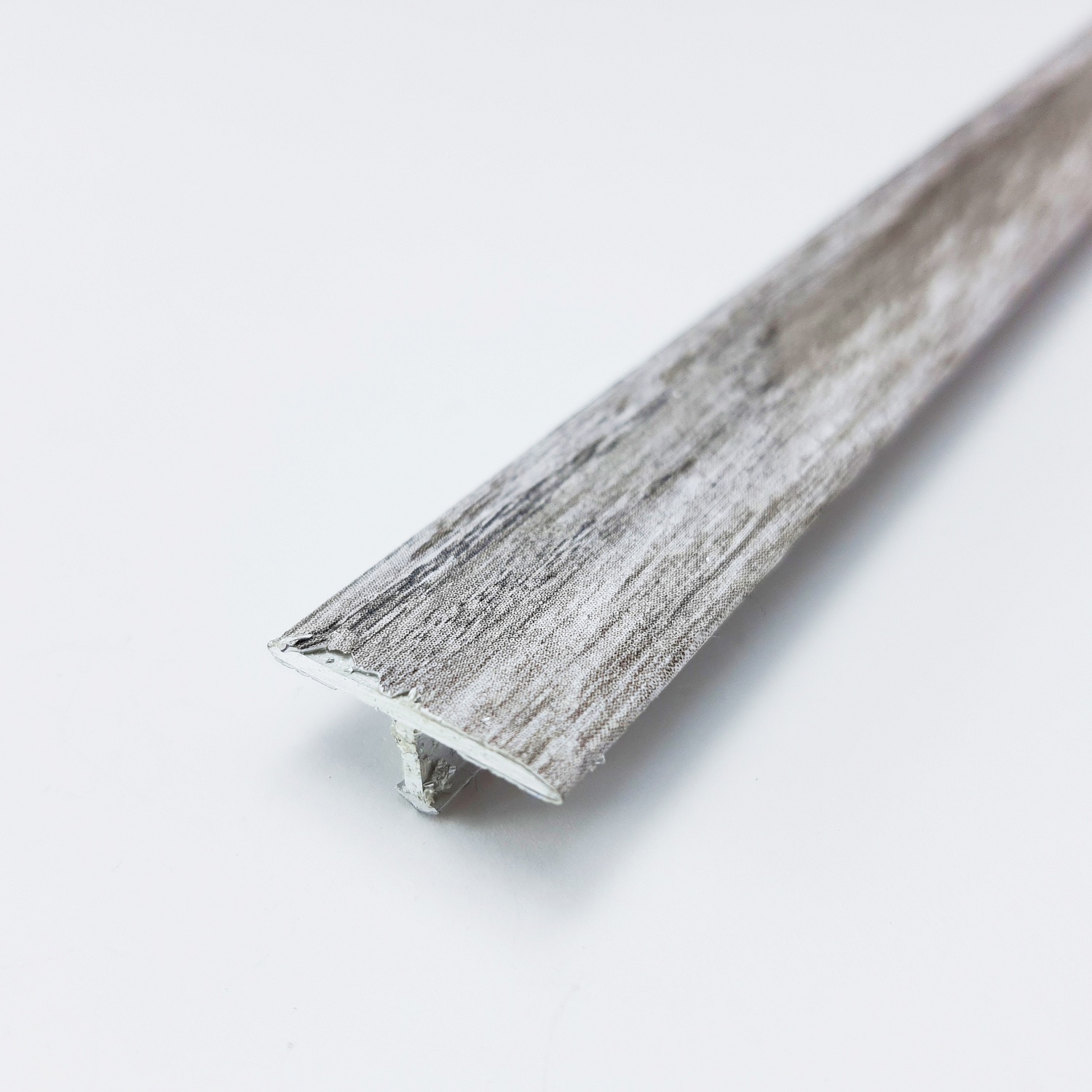 ЛС 10.2700.4050 Т-образный профиль 20х8,5 мм, алюминий ламин, цвет дуб винтаж графит, длина 2700 мм